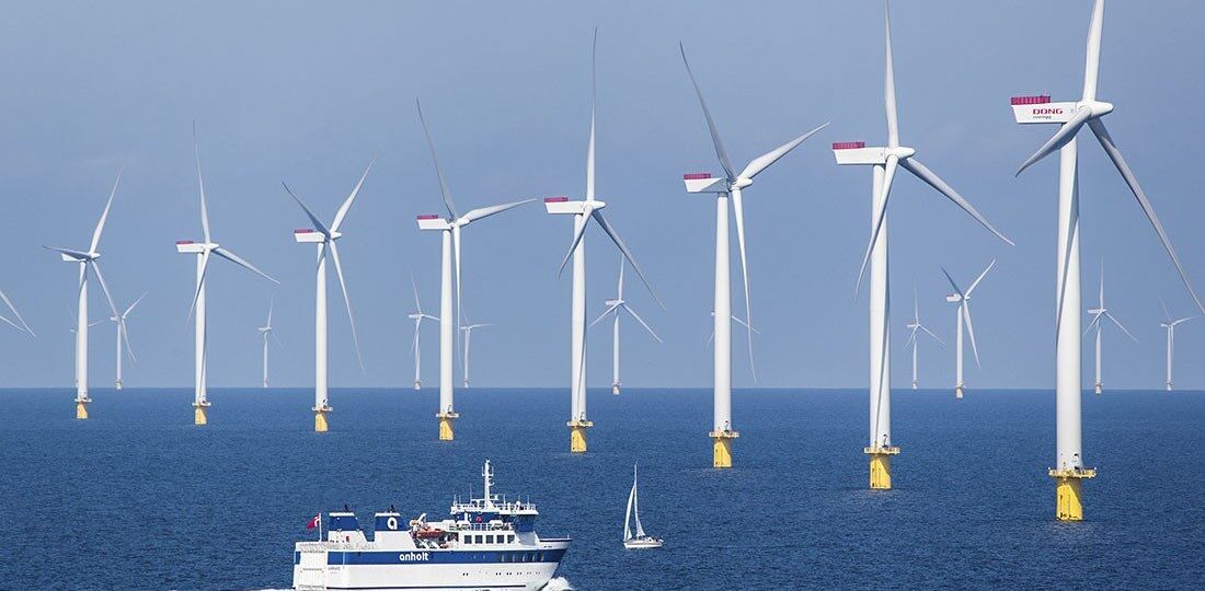 Offshore-Windkraftwerk Anholt im Kattegat / Anholt offshore wind power plant in the Kattegat