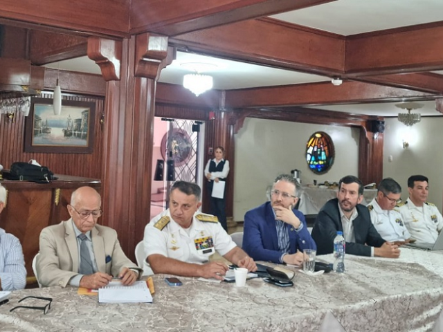 4-3