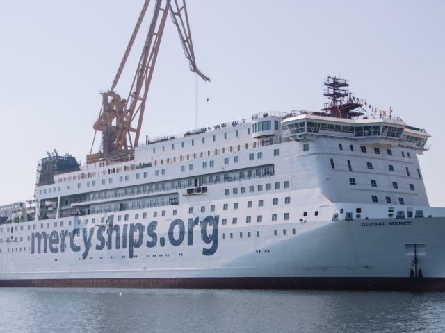 The Global Mercy changing births after being painted.