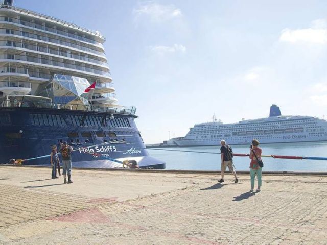 cadiz-3-cruceros_201-2969218_20230927151936