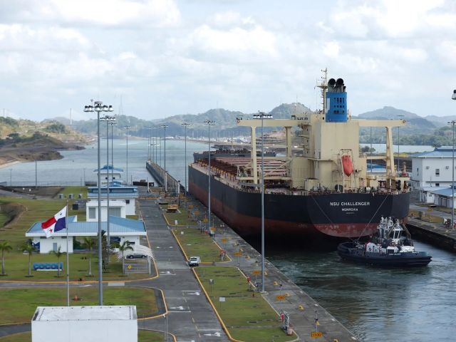 canal-panama-3150366