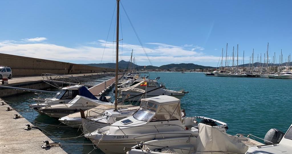 embarcaciones-en-el-puerto-de-xabia