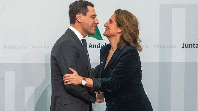 Junta-Juanma-Moreno-Teresa-Ribera_1878123592_204838858_667x375