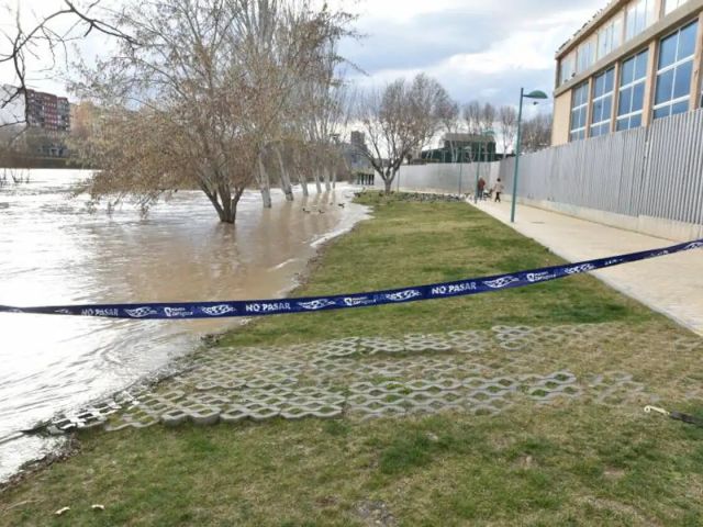 ebro-inundacion-crecida-zaragoza-RHK5zYA8VZoO5lKfob6GYEM-1200x840@diario_abc