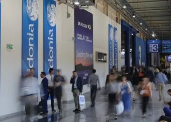 xposidonia-feria-350x250.pagespeed.ic_.9pFpirzgrG