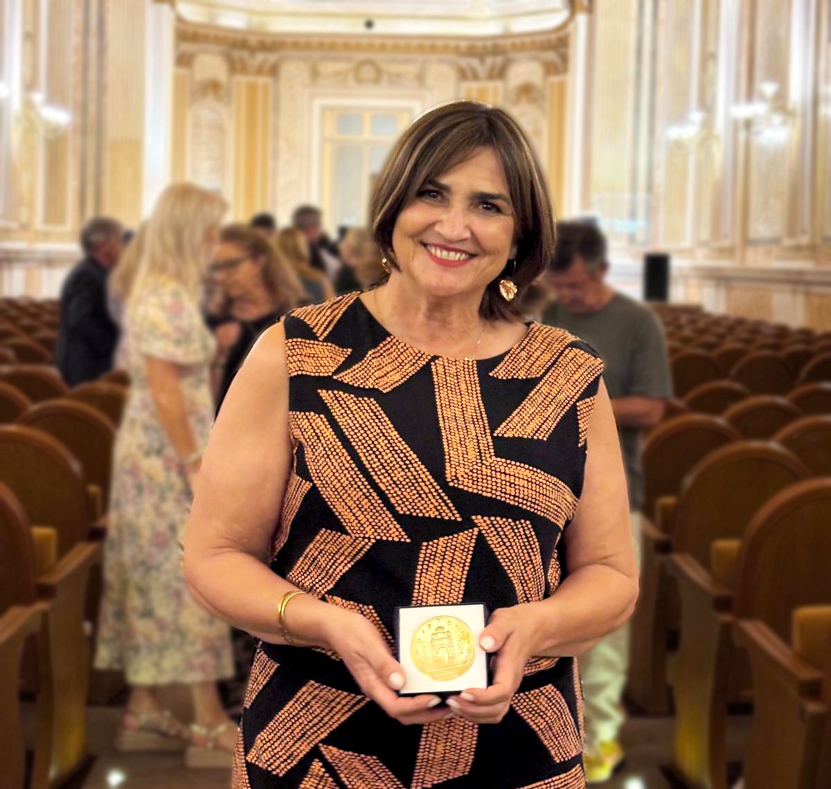 NP 240625 premio Ateneo MC Garcia